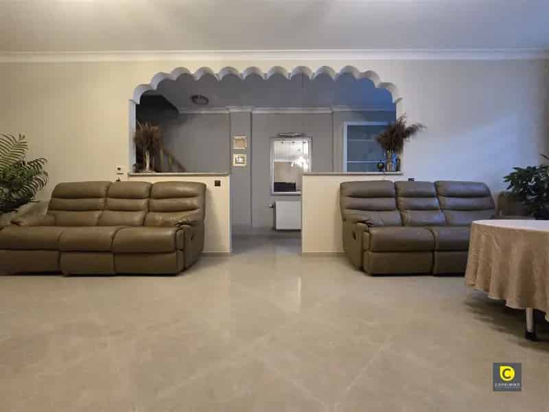 Huis te koop Boom 4 slaapkamers 197m²
