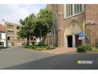 Kantoor te Huur Izegem 138m²