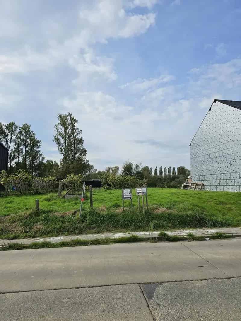 Bouwgrond Halfopen Bebouwing 5 Are 43