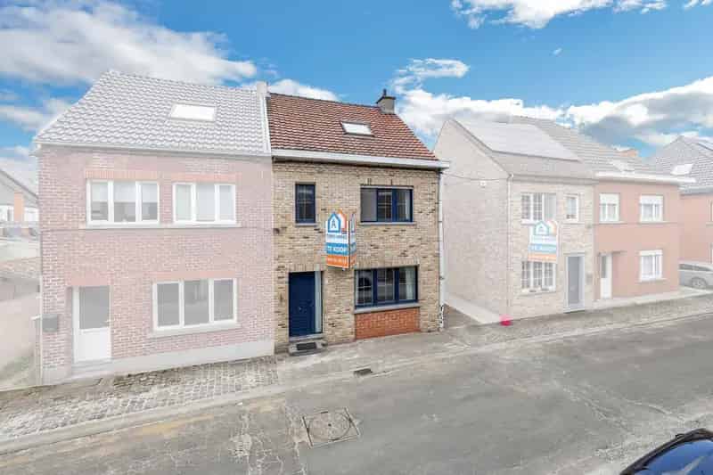 Huis te huur te Welle: 3 slaapkamers, 2 badkamers, carport