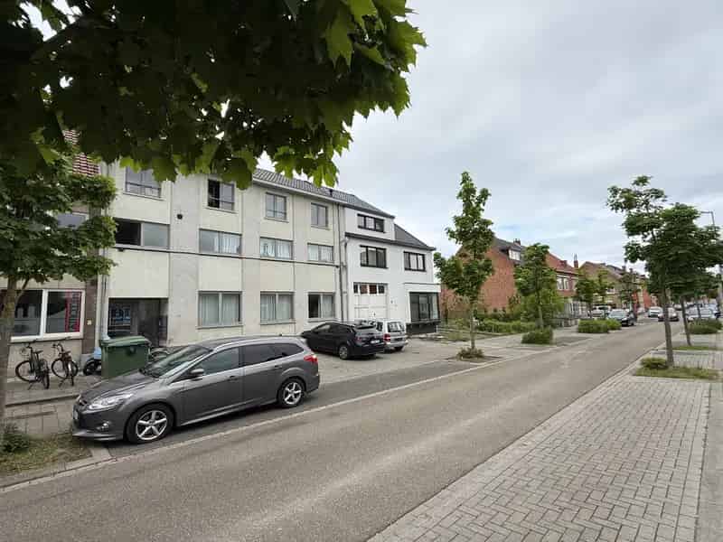 OPBRENGSTEIGENDOM 5 Appartementen