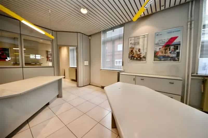 Huis te huur: 3 slaapkamers te renoveren
