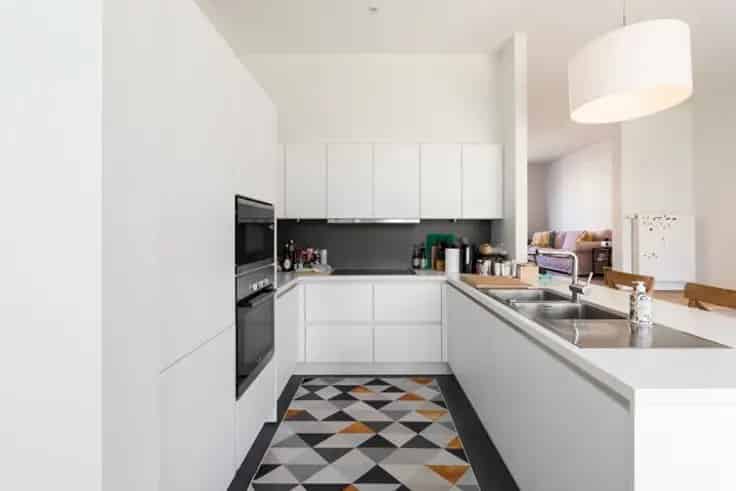 Huis te Koop Sainte-Alix 4 slaapkamers 2 badkamers Zuidtuin