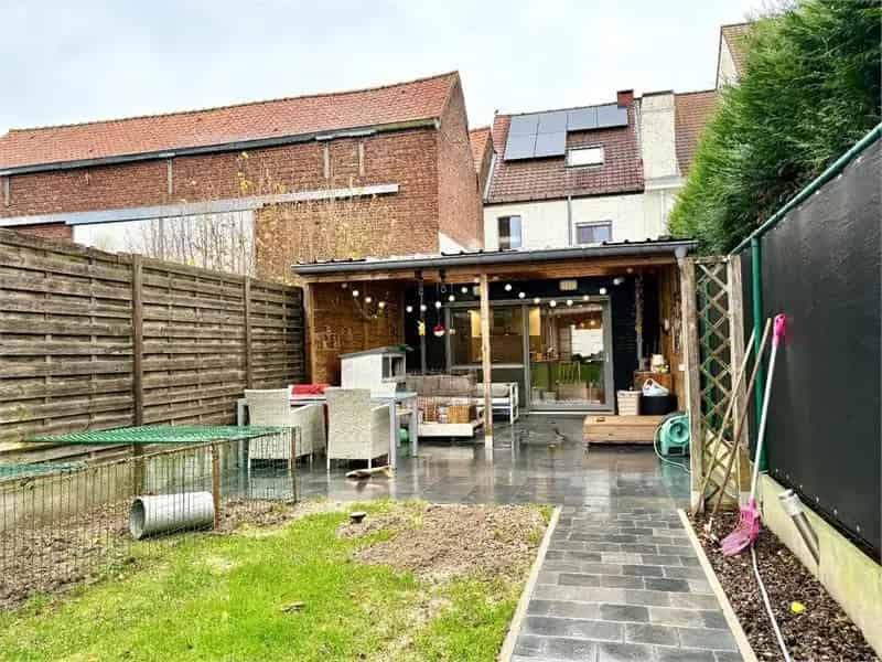Huis te Koop Kuurne 3 slaapkamers Gerenoveerd