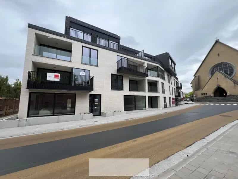 Nieuwbouw Handelspand te Koop Zwevegem