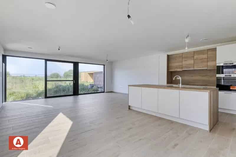 Nieuwbouwwoning te koop met landelijk zicht nabij Buggenhout