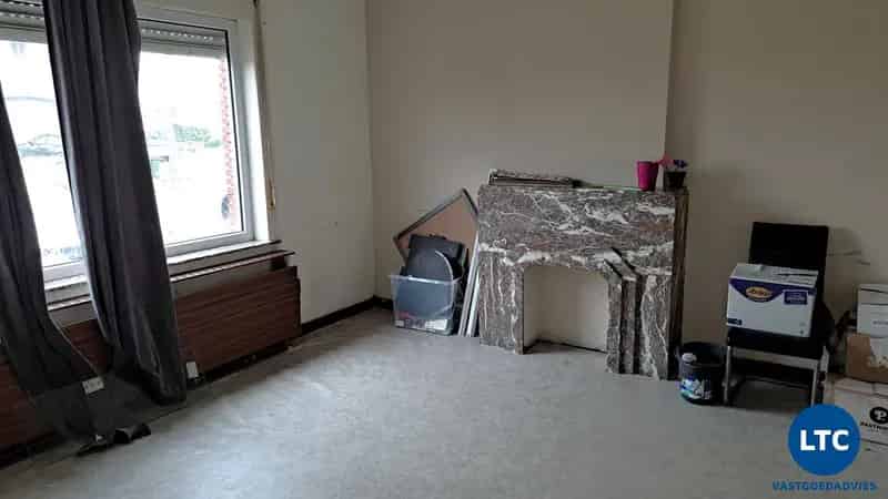 Te renoveren woning 3 slaapkamers garage en tuin Landen