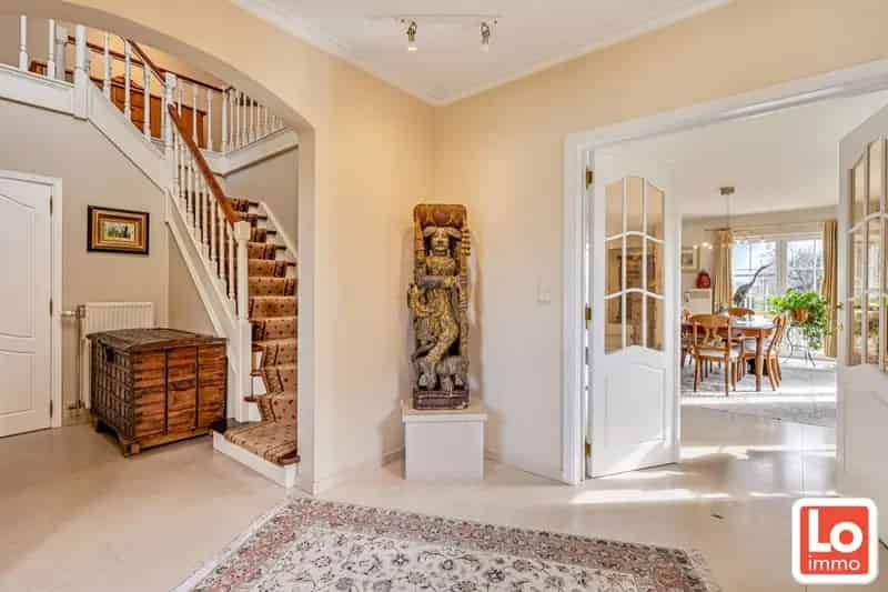 Villa te koop - Doodlopende straat - Zwembad - Uitzicht velden