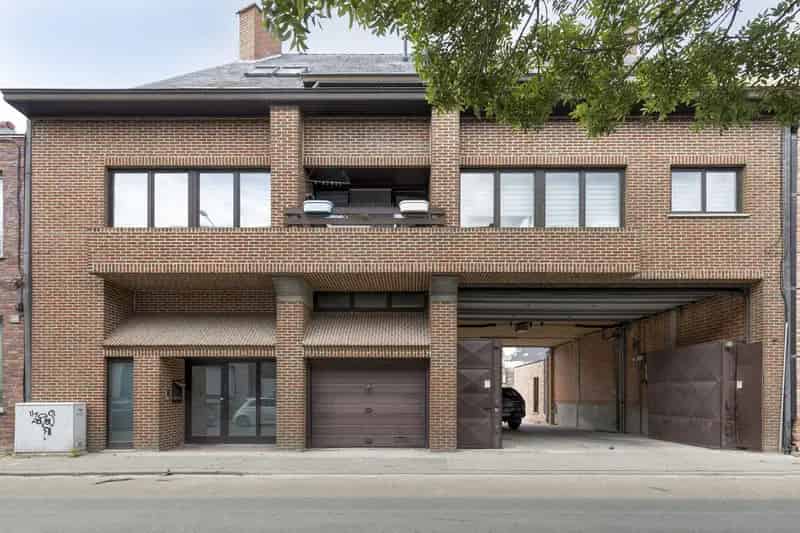 Appartement te koop 153m² met garage en standplaats