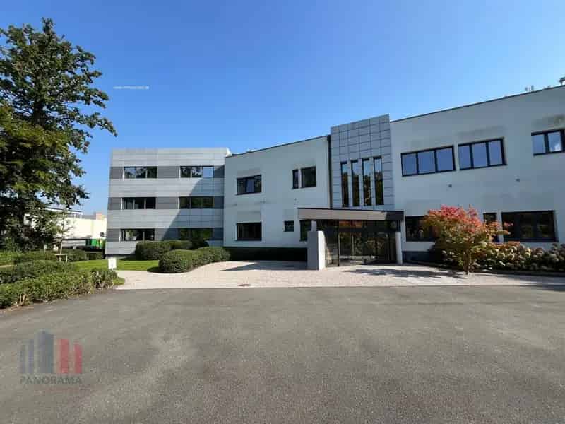 Kantoor te huur Zwijnaarde 1056m2 nabij R4 E17 E40