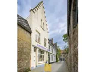 Handelsfonds Brugge - Winkelruimte Appartement Arentshof