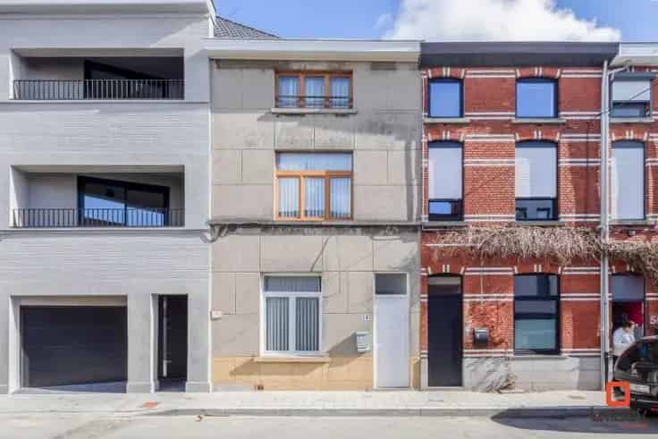 Ruime woning 4 slaapkamers Gent