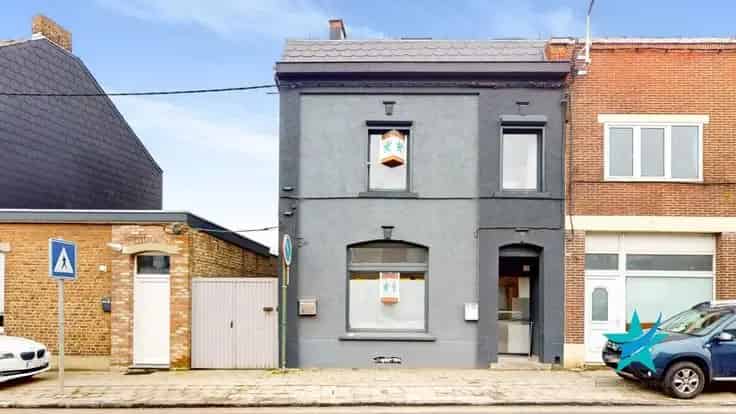 Huis Te Koop Forchies-la-Marche 5 slaapkamers