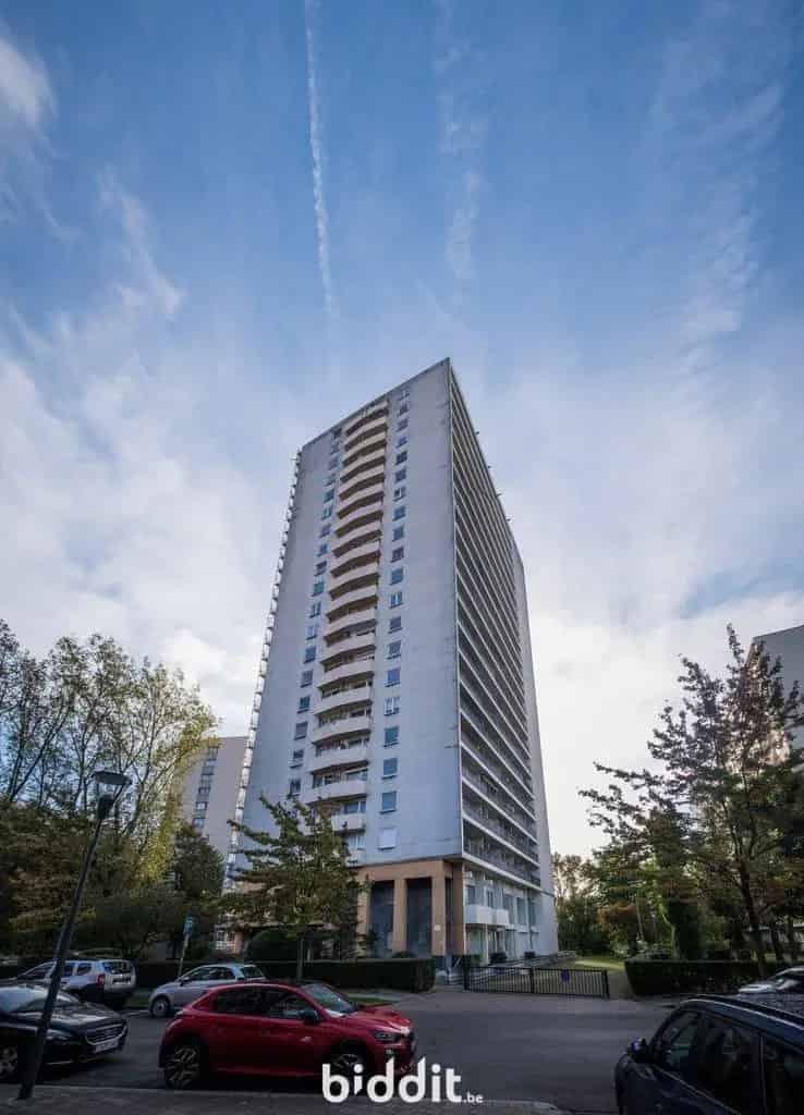Studio te koop 16e verdieping  Kelder  Residentie Porte de Paris
