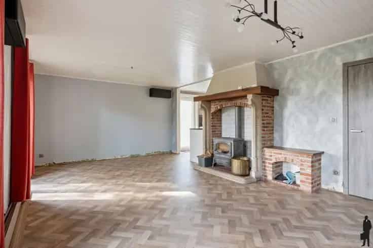 Huis Te Koop 4 Slaapkamers Volledig Gerenoveerd
