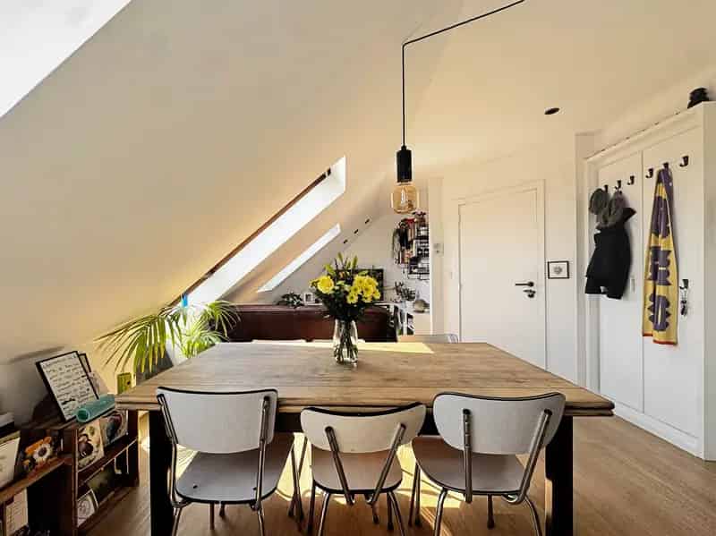Dakappartement te koop Ledeberg 1 slaapkamer ruim terras