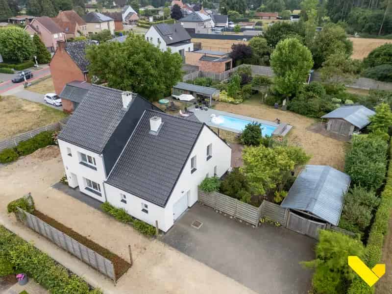 Huis te koop Veerle Heide: gerenoveerd met zwembad