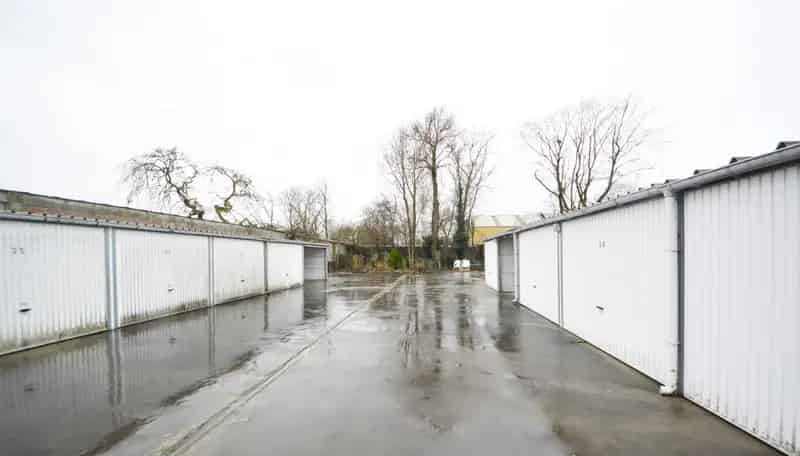 5 Garageboxen te huur Markt Deinze