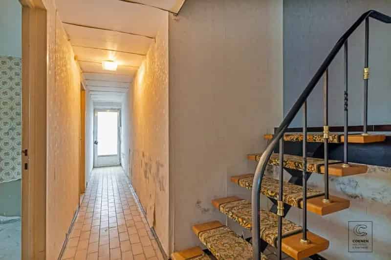 Te renoveren woning Westmalle 4-5 slaapkamers 236m2 3990m2 perceel