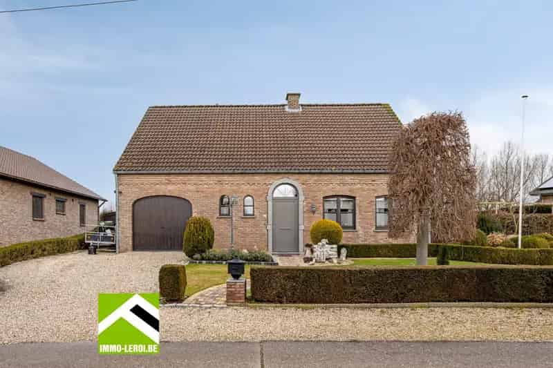 Huis te koop: Landelijke gezinswoning met veranda en tuin