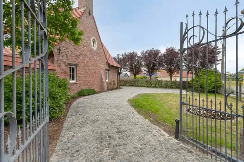Villa te koop Deinze 1994