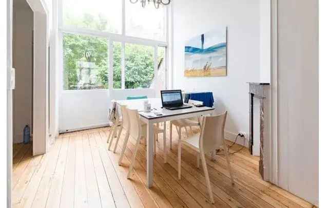 Kamer van 12 m² in Schaerbeek - Schaarbeek