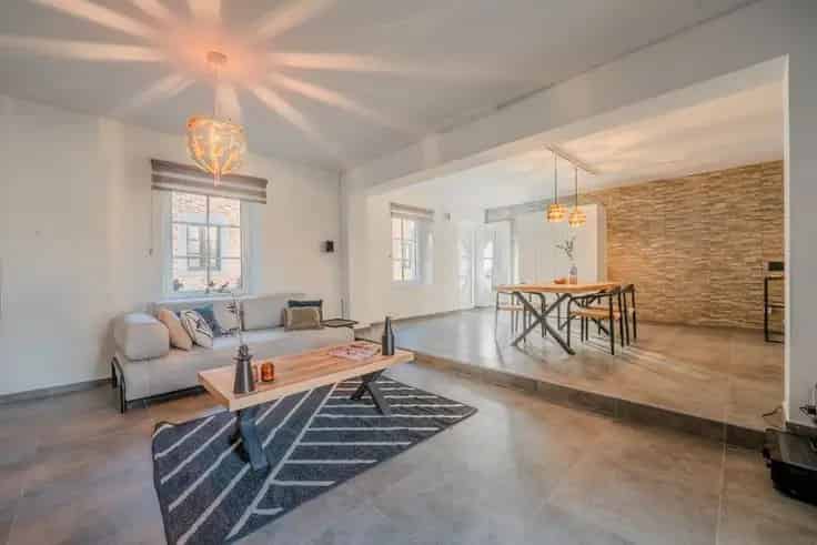 Huis Te Koop 5 Slaapkamers Zwembad PEB B