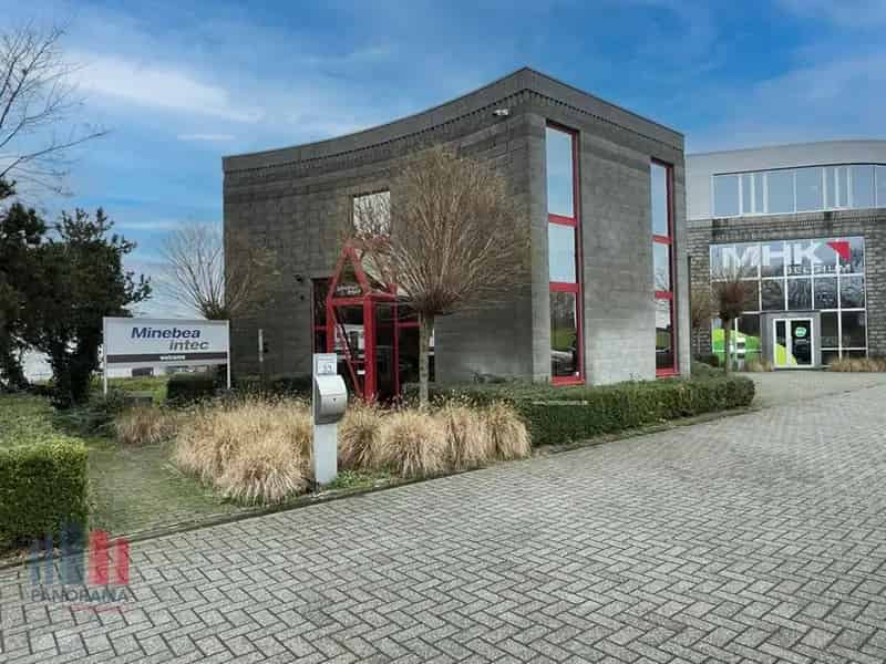 Kantoorruimte te huur Zellik - 250m² kantoor, 211m² magazijn