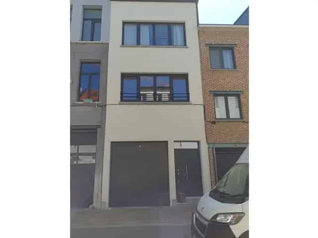 Appartement 1 slaapkamer 1965 3 verdiepingen geen lift