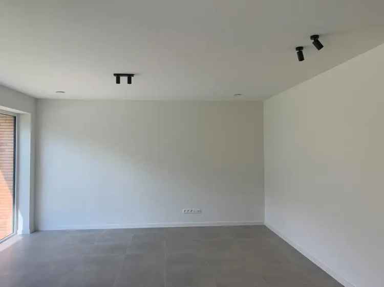 Appartement te koop: 2 slaapkamers, rustig gelegen