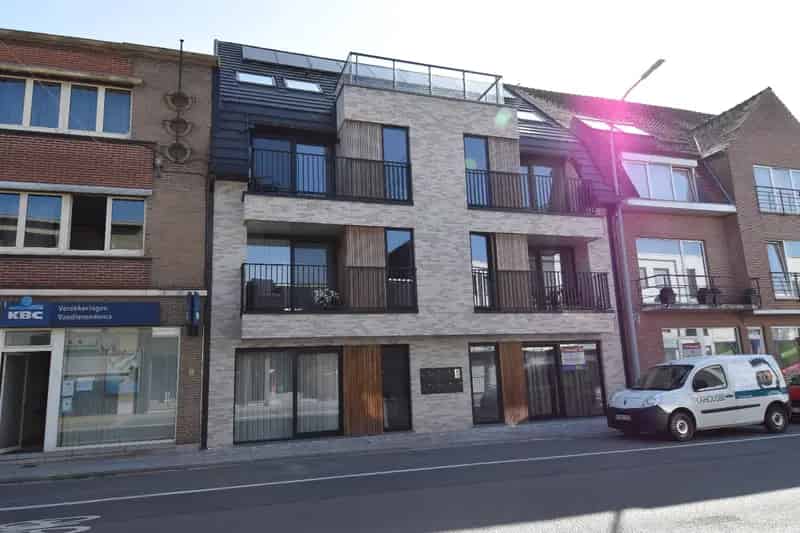 Luxe Penthouse Appartement te Koop in Gullegem