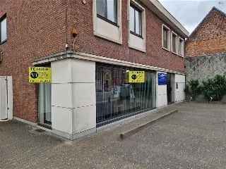 Handelspand te huur Overmere 179m²