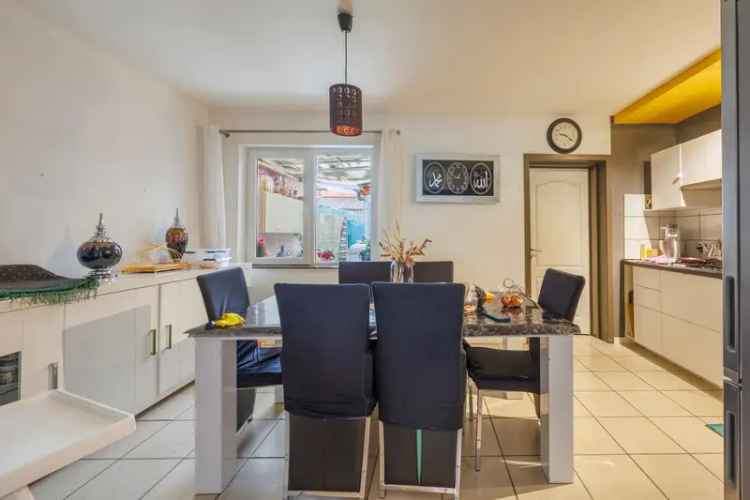 Op te knappen woning 3 slaapkamers toplocatie