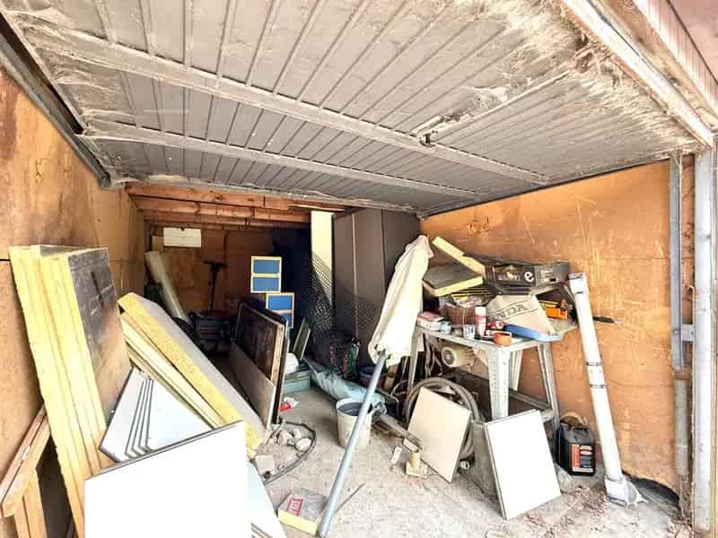 Garage te Koop Marke: Opslagruimte Wagen Investering