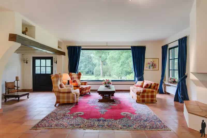 Huis te huur Kapellenbos: Luxe villa met 5 slaapkamers en parktuin