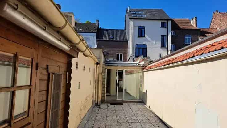 Huis Te Koop Centrum 3 slaapkamers Tuin