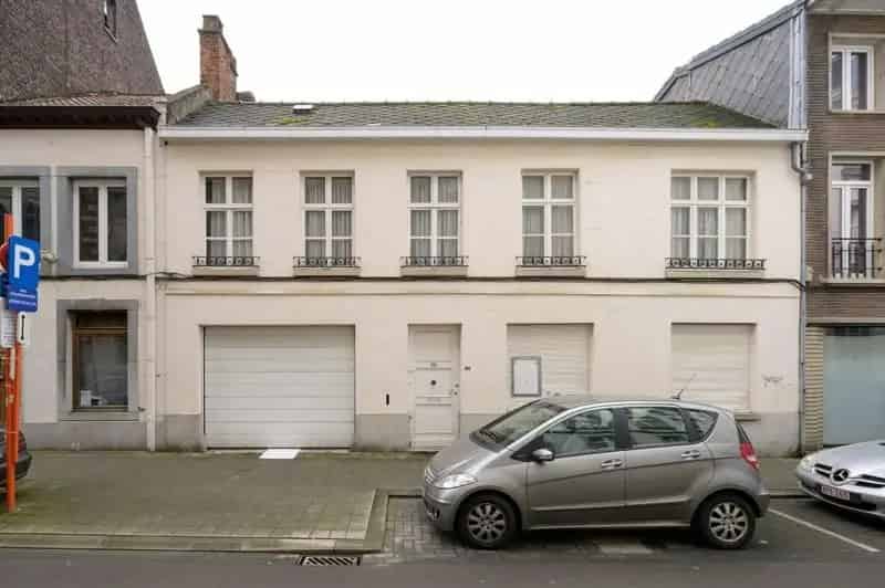 Te renoveren woning Halen 6517m²