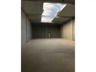 Handelspand te huur Wakken 240m²
