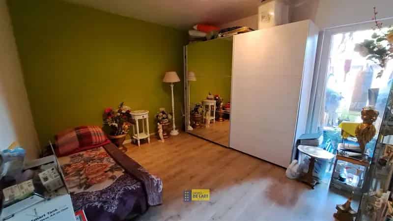 Gelijkvloersappartement te koop 95m2 2 slaapkamers gerenoveerd