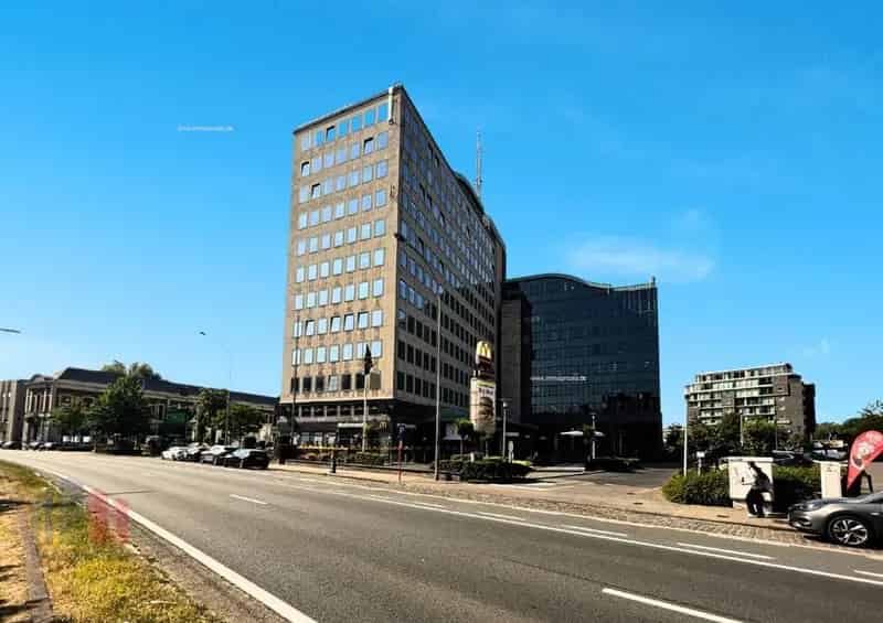 Kantoor te huur Gent Lieven Bauwens Building 512m²