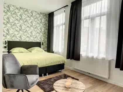 Kamer te huur Rue Vonck: 8 slaapkamers, tuin, eigen badkamer