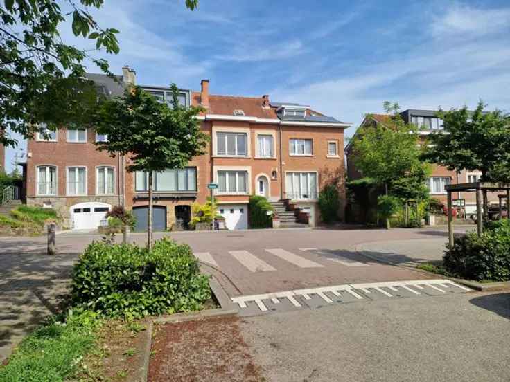 huis te koop woning met 3 slaapkamers garage en tuin