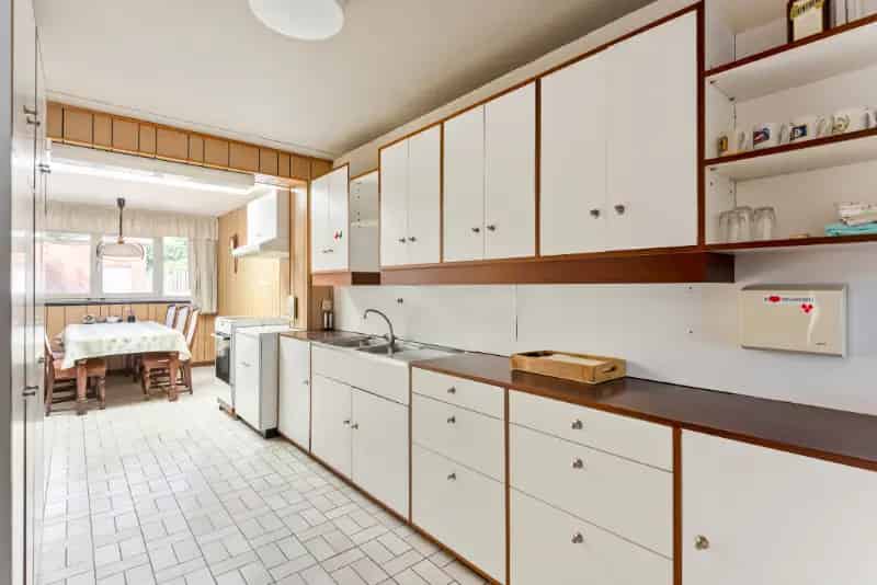 Rustige HOB 4 slaapkamers tuin garage te renoveren