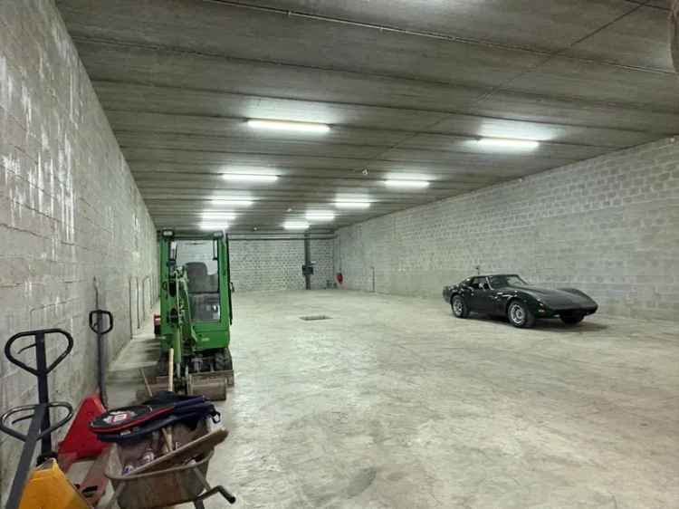 Bedrijfshal 430m² te huur Verlipark