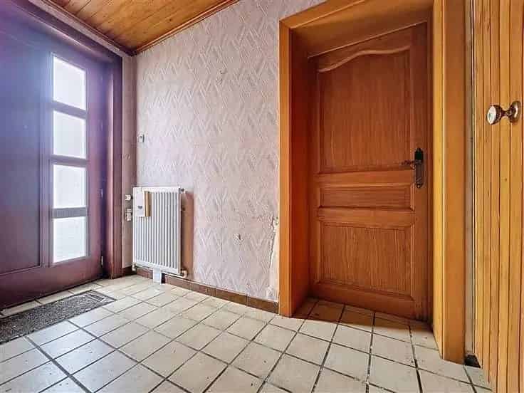 Huis Te Koop 3 Slaapkamers Te Renoveren