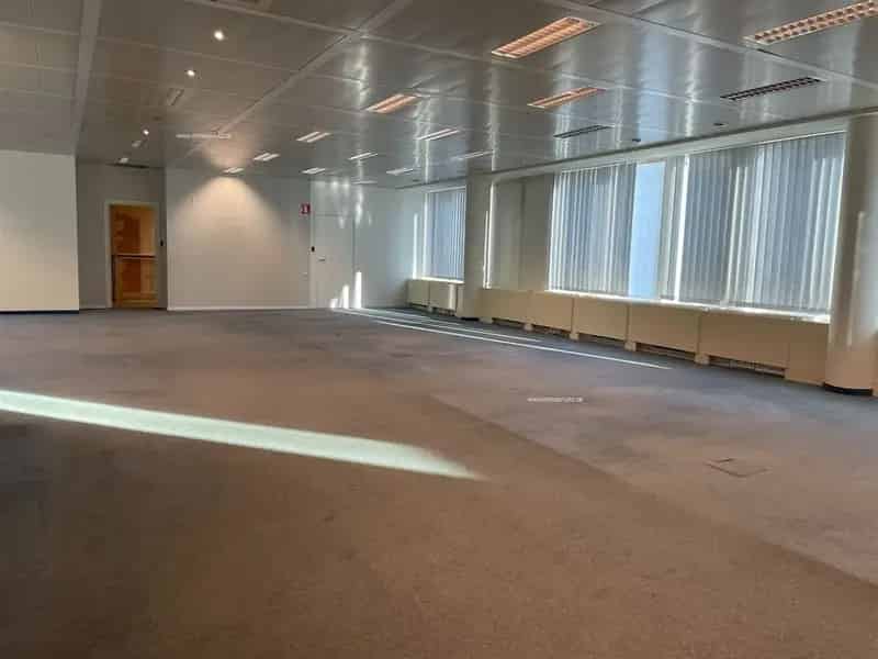 Kantoorruimte te huur Brussel 398m² Nabij E40