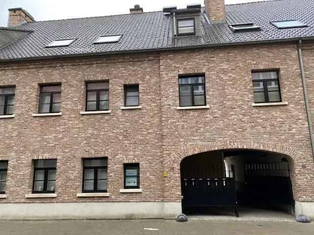 Garage te huur Sint Niklaas - Ondergrondse garages en staanplaatsen