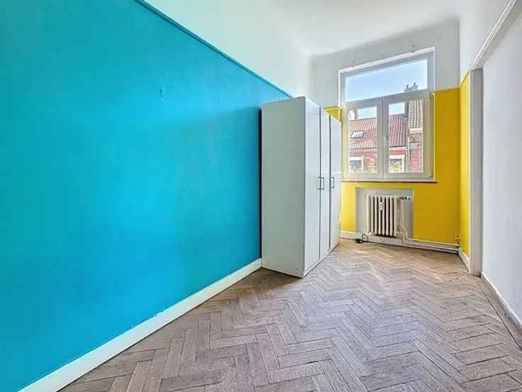 Appartement te renoveren 91m² Molière Alsemberg
