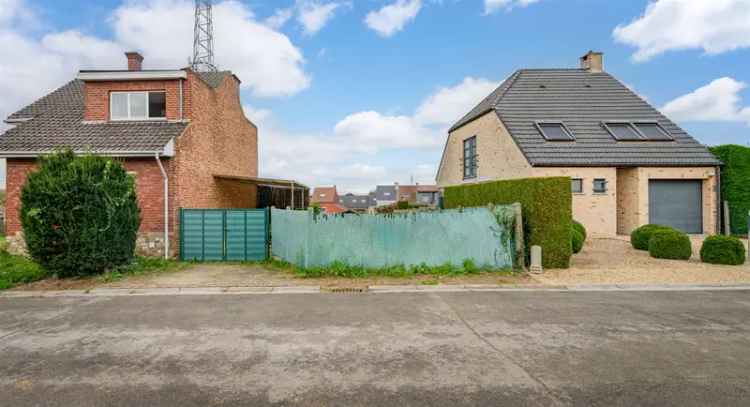 Bouwgrond te koop voor halfopen bebouwing – 369 m²