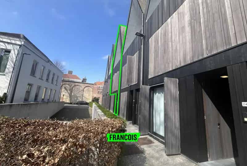 Triplex Appartement 5 slaapkamers Brugge Centrum Garage